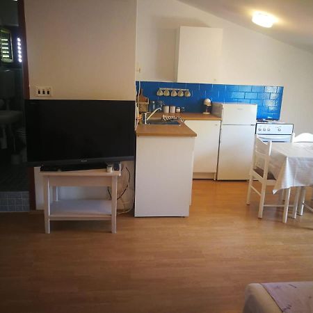 Apartmani Nea Biograd Na Moru Exteriör bild